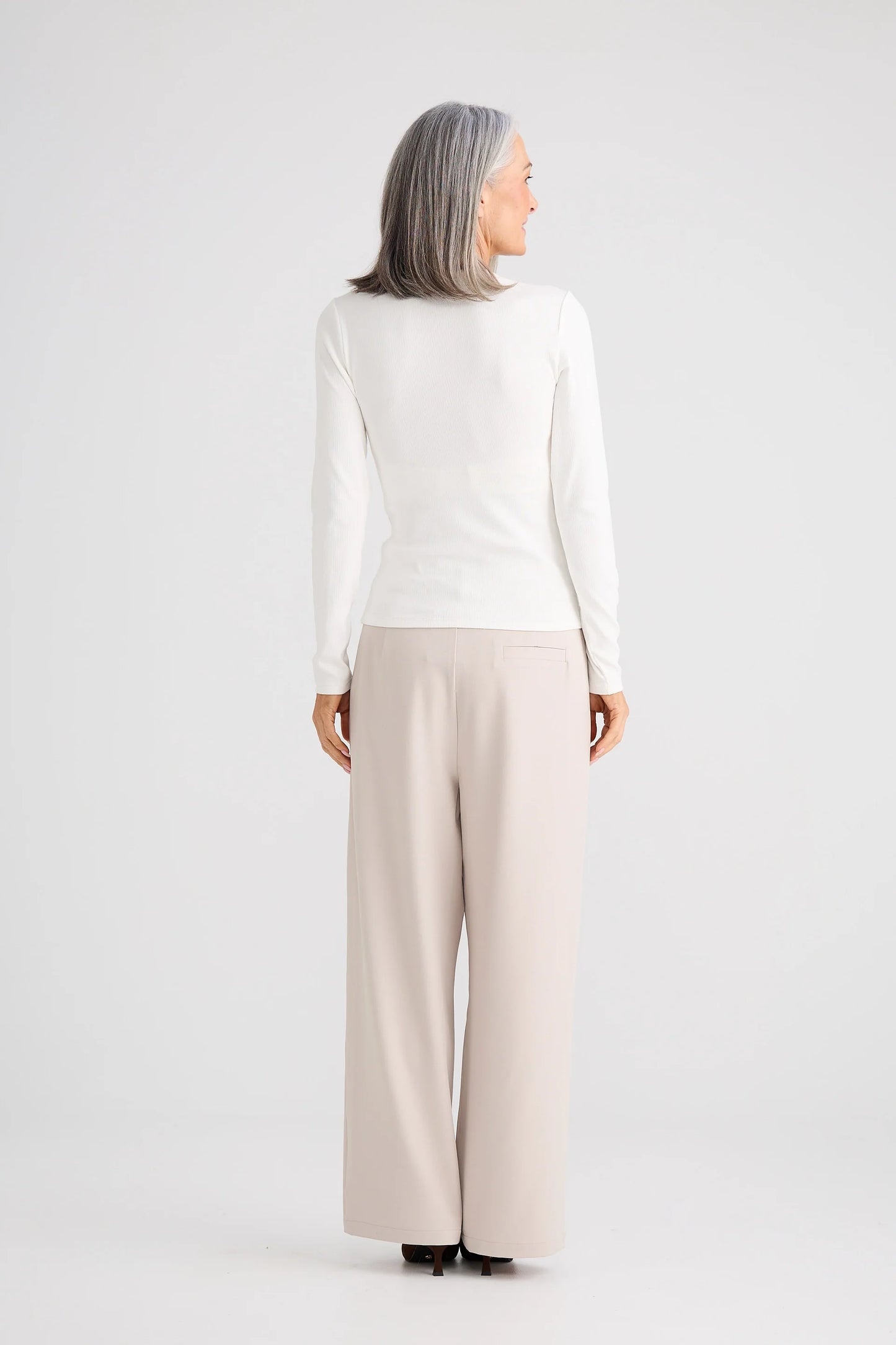 Brave & True Womens Zaya L/S Top