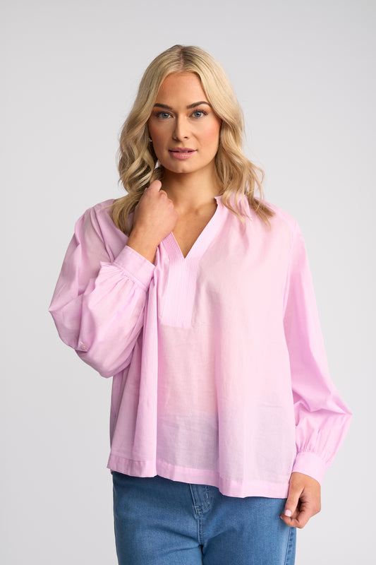 Vassalli Womens Lily 1/2 Placket Shirt