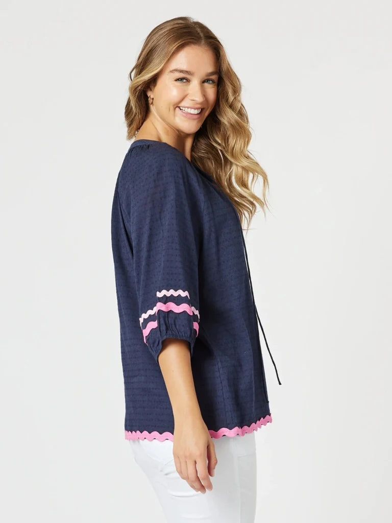 Threadz Womens Ric Rack Top