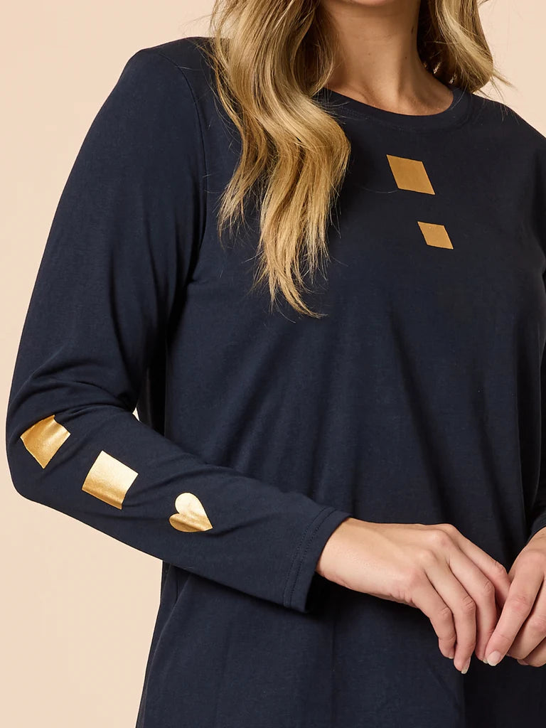 Threadz Womens Hearts Square Tee