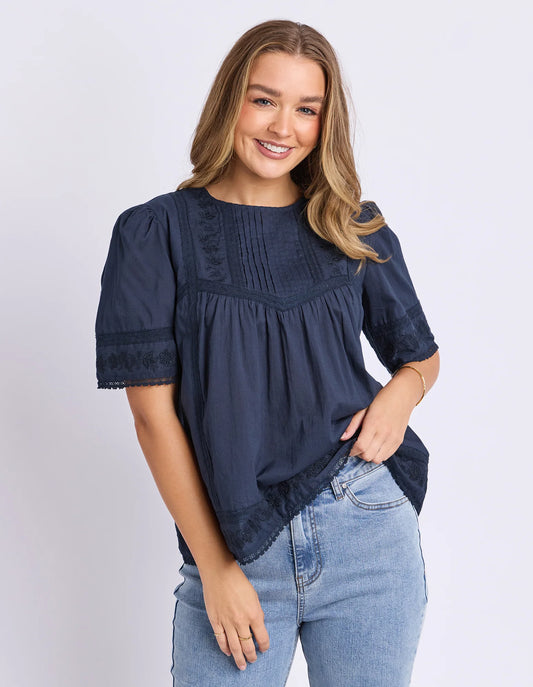 Foxwood Womens Juna Top