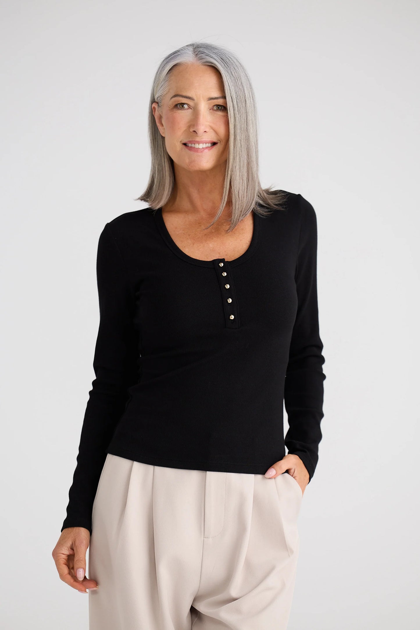 Brave & True Womens Zaya L/S Top