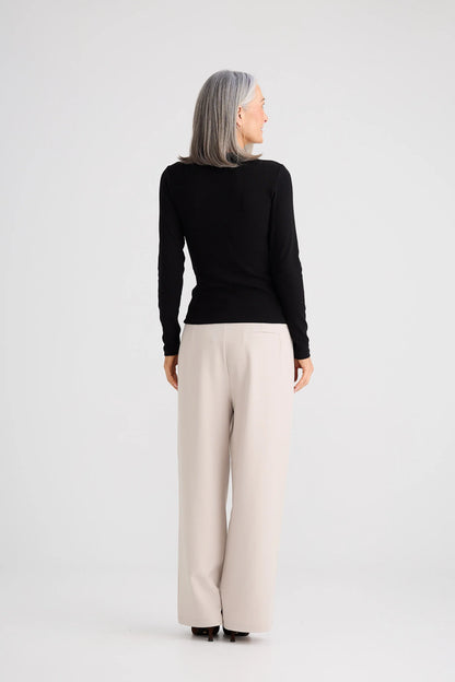 Brave & True Womens Zaya L/S Top