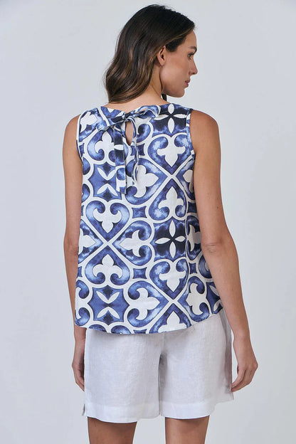 Naturals Womens Sleeveless Top