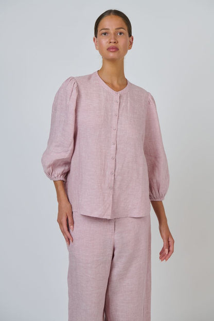 Naturals Womens 3/4 Sleeve Top