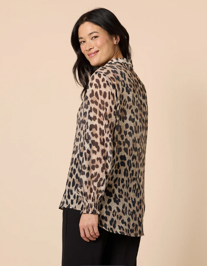 Gordon Smith Womens Cheetah Print Shirt