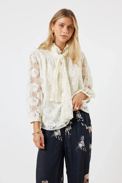 Lula Soul Womens Chandler Lace Shirt
