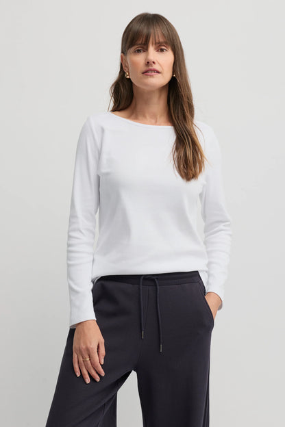 Yarra Trail Womens Messenger Tee