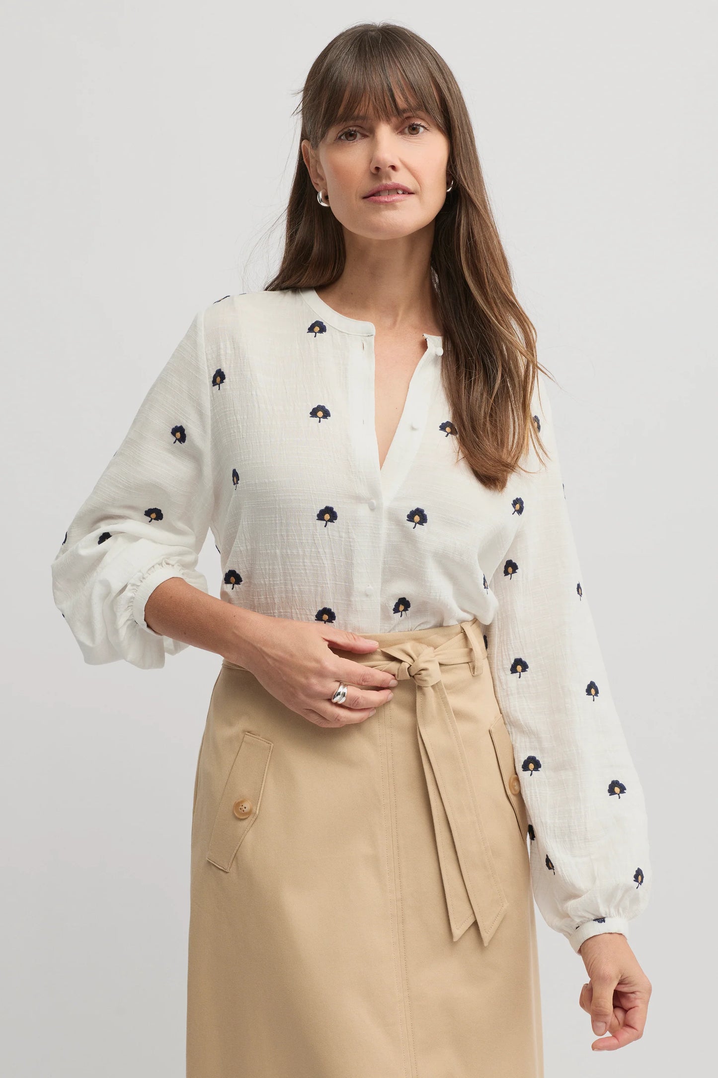 Yarra Trail Womens Queens Shirt