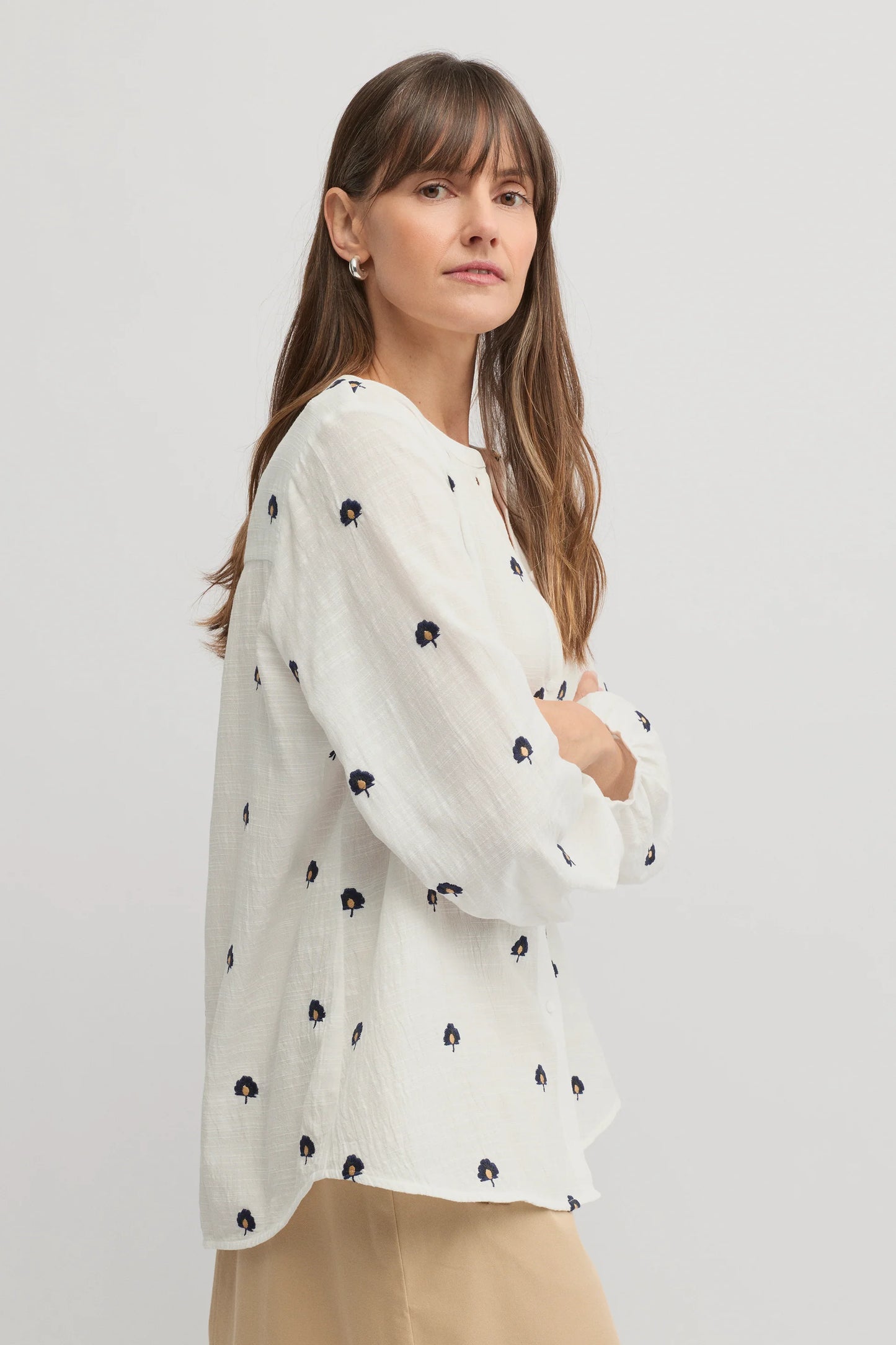 Yarra Trail Womens Queens Shirt