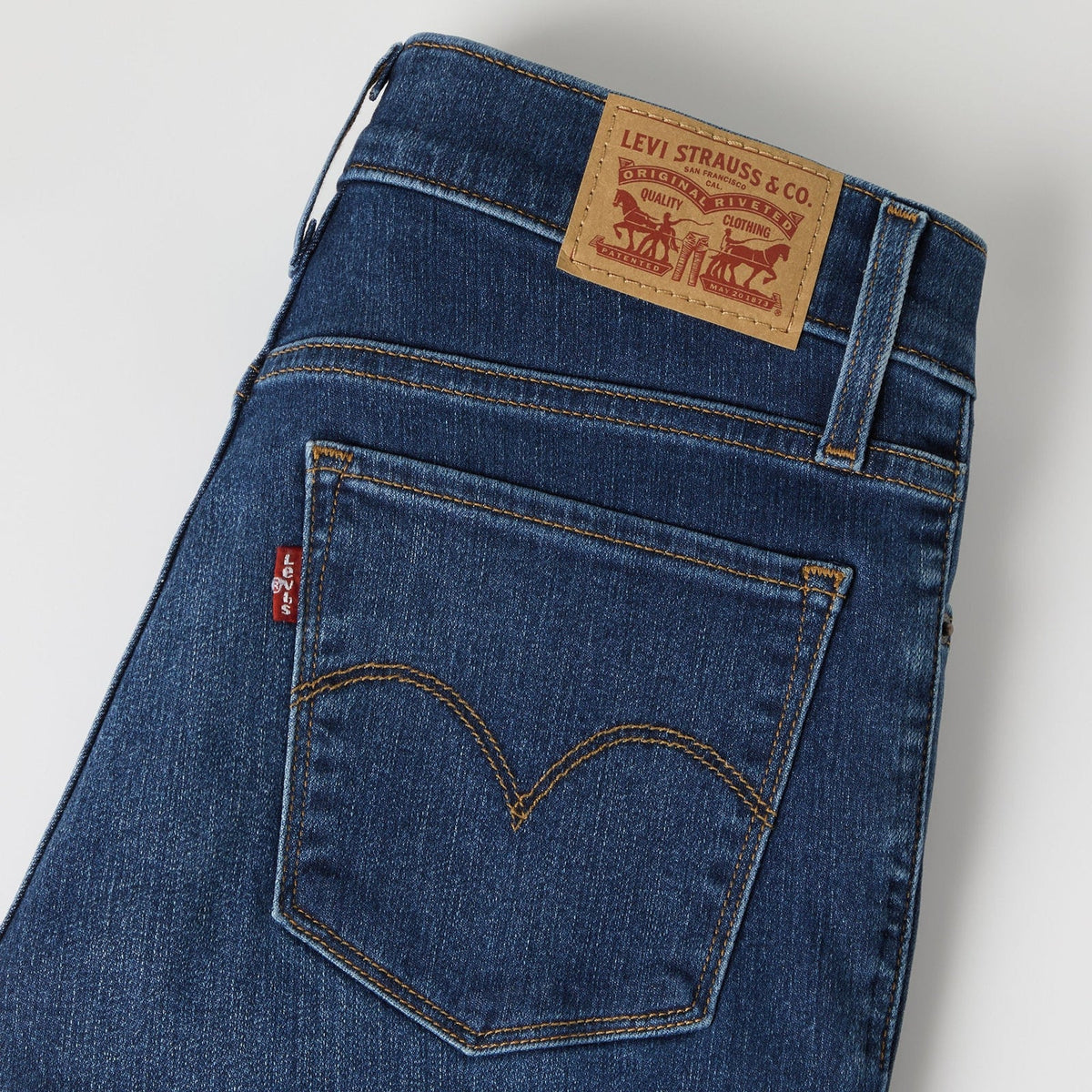 Levis Womens 312 Shaping Slim Jeans